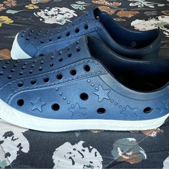 Boys water slip on shoes. Used, in good condition. - Picture 6 of 6